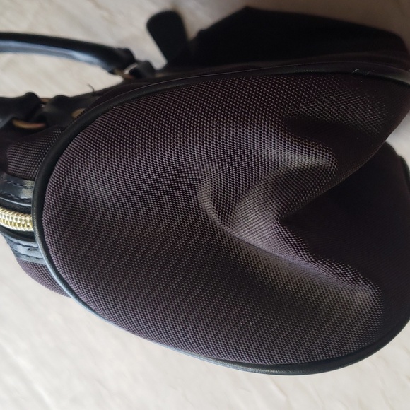 Victoria's Secret Zippered Canvas Travel / Toiletry Bag - Dark Brown color. - Picture 9 of 14